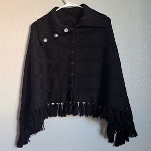 Carlisle Black 100% Merino Wool Button Front Fringe Poncho Size M/L